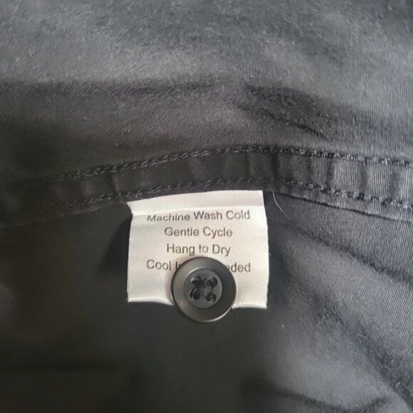 UnTuckit Men's Black Performance Button Up Long Sleeve Shirt Sz XXL - Picture 5 of 5